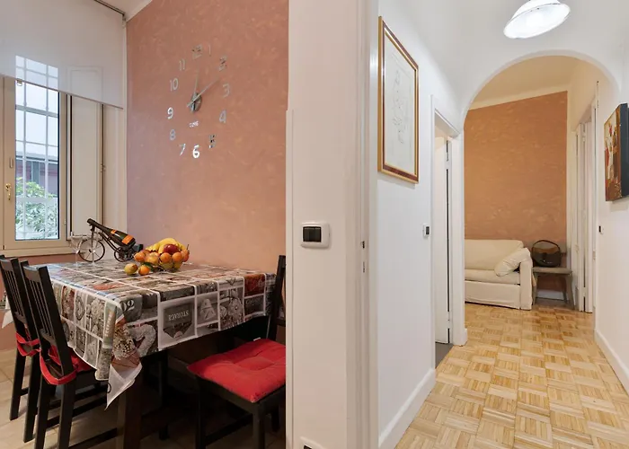 Urbana Apartment Colosseum